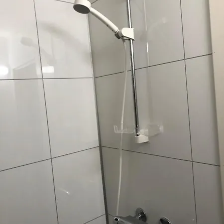 Villa Voss Interlake *