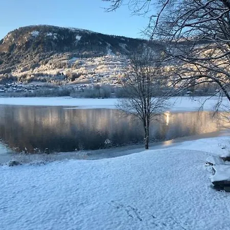 Voss Interlake Villa *