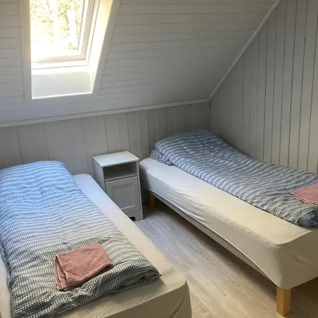 Voss Interlake Willa *